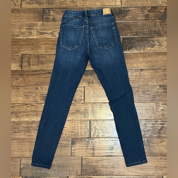 Aeropostale High Rise Jegging - Picture 2 of 2